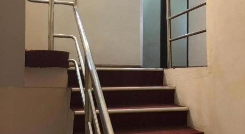 Hotel Perdana Lawas Zewnętrze zdjęcie