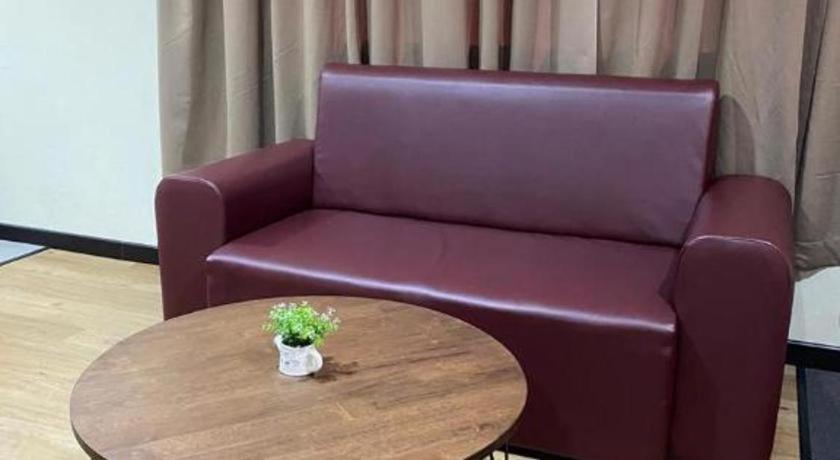 Hotel Perdana Lawas Zewnętrze zdjęcie
